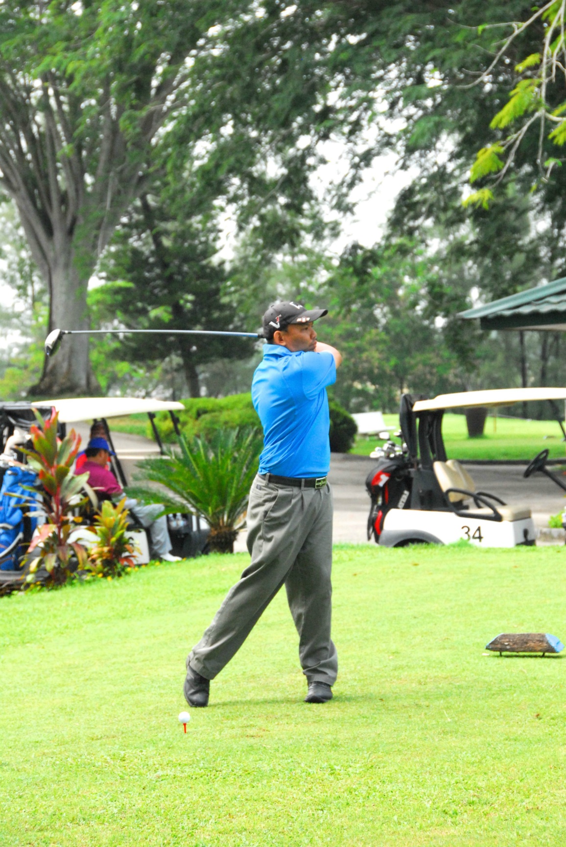 PRO15 157 GOLF DSC 0476.JPG